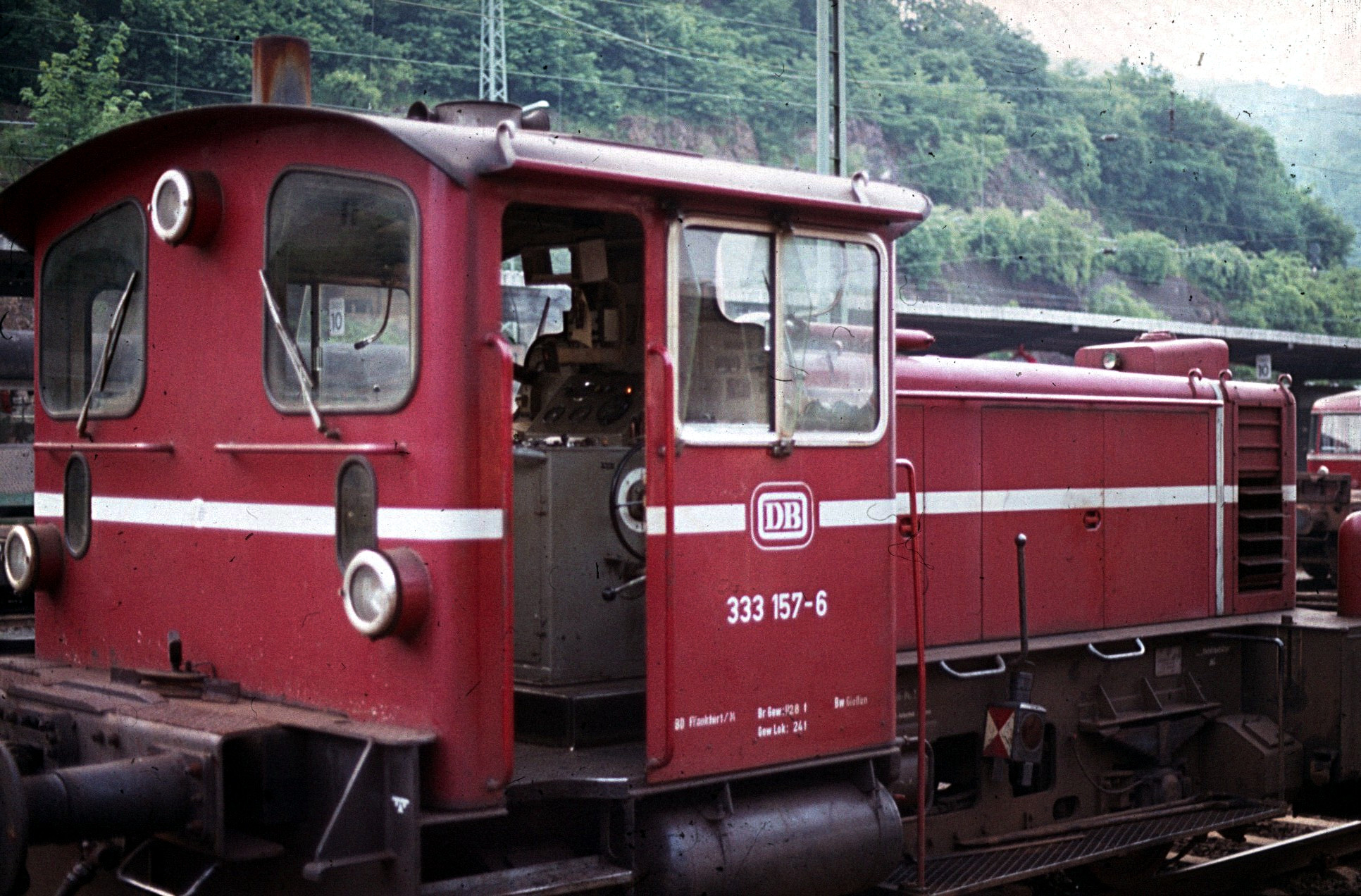 333-4.jpg