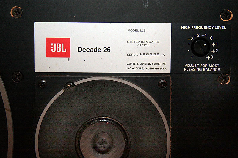 JBL-Decade-26-2.jpg