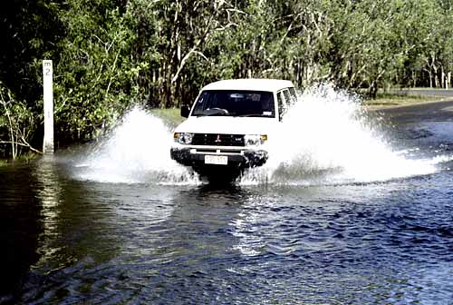 car-in-water-ubir.jpg