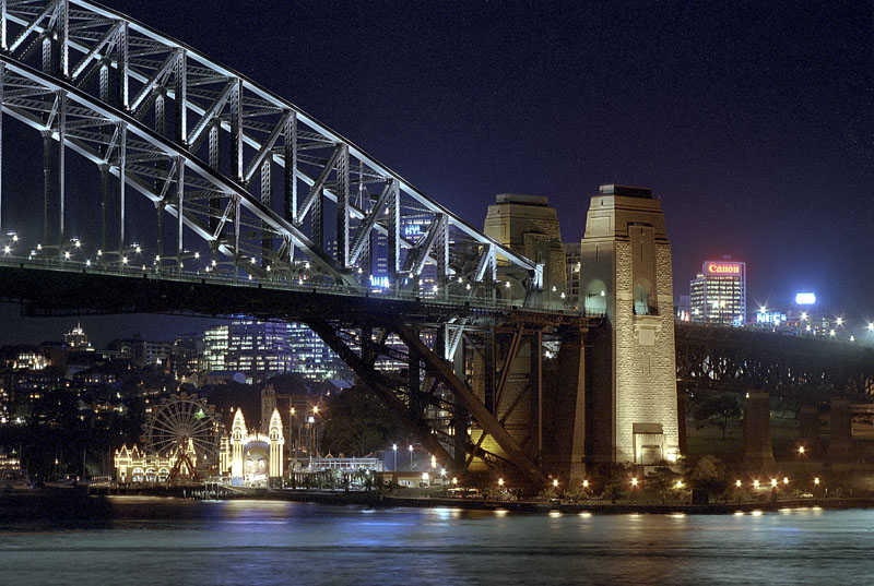 sydney-harbor-bridge-at-night.jpg