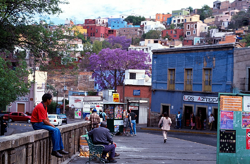guanajuato-street-1.jpg
