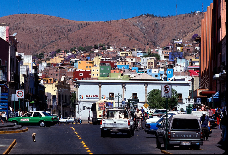 guanajuato-street-4.jpg